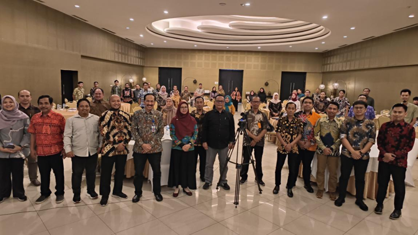 BIMBINGAN TEKNIS PENYUSUNAN DAN PENETAPAN RENCANA TATA RUANG KABUPATEN/KOTA: PENYELARASAN KONSEP EVALUASI RENCANA TATA RUANG KABUPATEN/KOTA